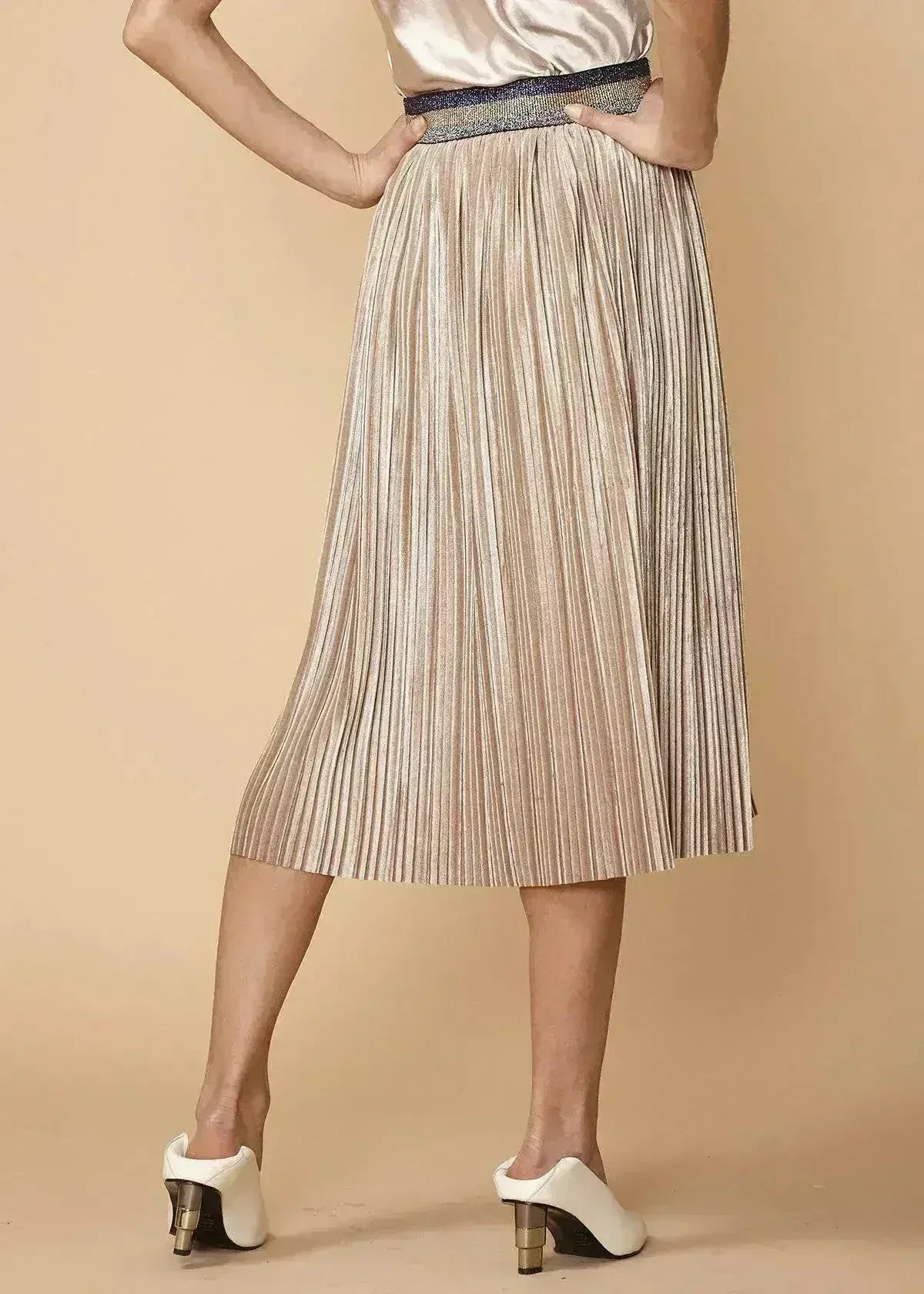 Women's Glitter Waistband Pleated Skirt in Champagne