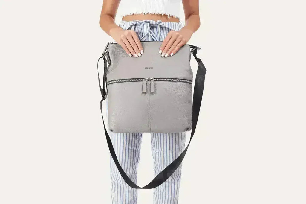 Zip Tote