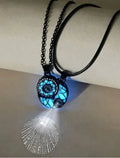 2Pcs Glowing Moon and Sun Projection Couple Necklaces in 100 languages expressing "I love you" - fashionable gift jewelry