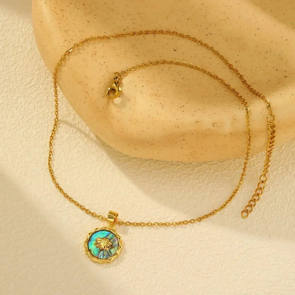 Summer Waterproof Necklace for Women, Nature Abalone Shell Heart Square Round Shape Pendant Statement Jewelry