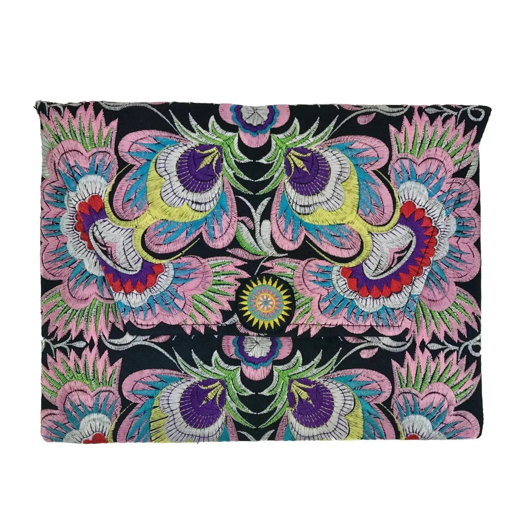 Embroidered Flower Clutch
